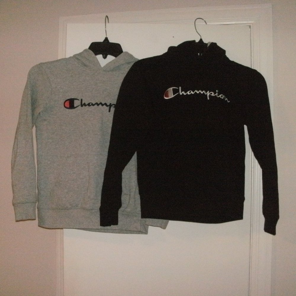 LOT of TWO Champion Hoodie  Pullover Sweatshirt Top Black & Gray Youth Size M